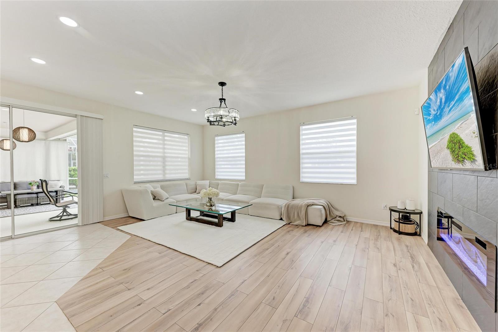 7327 38TH COURT EAST, SARASOTA, FL, 34243