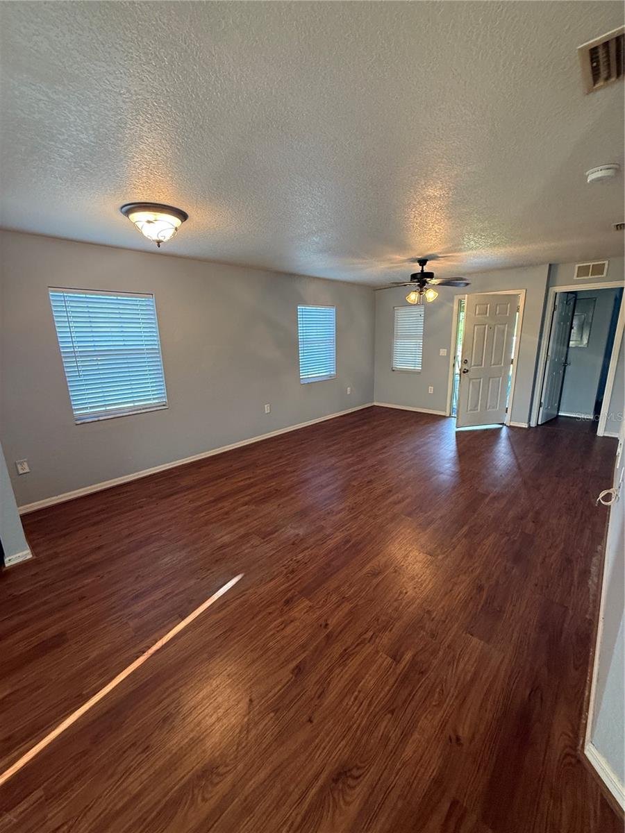 LAKE WALES, FL, 33859