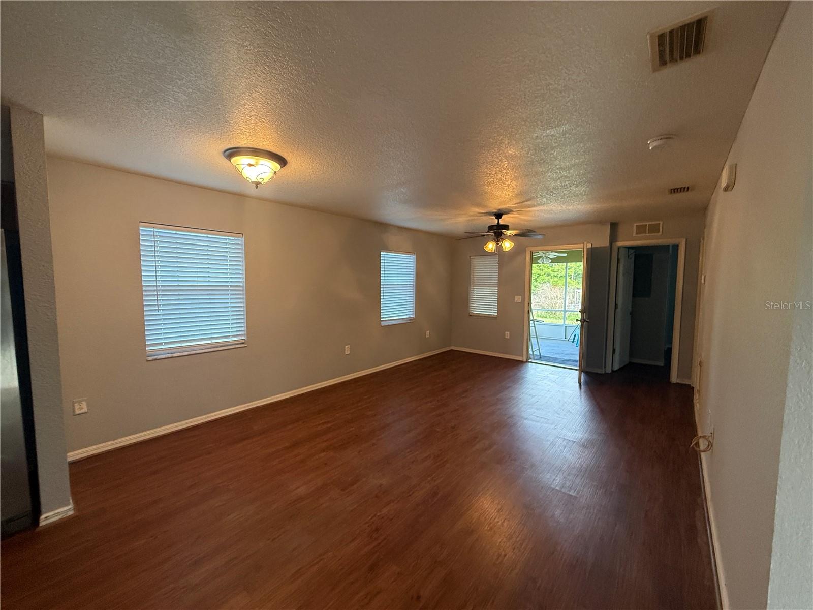 LAKE WALES, FL, 33859