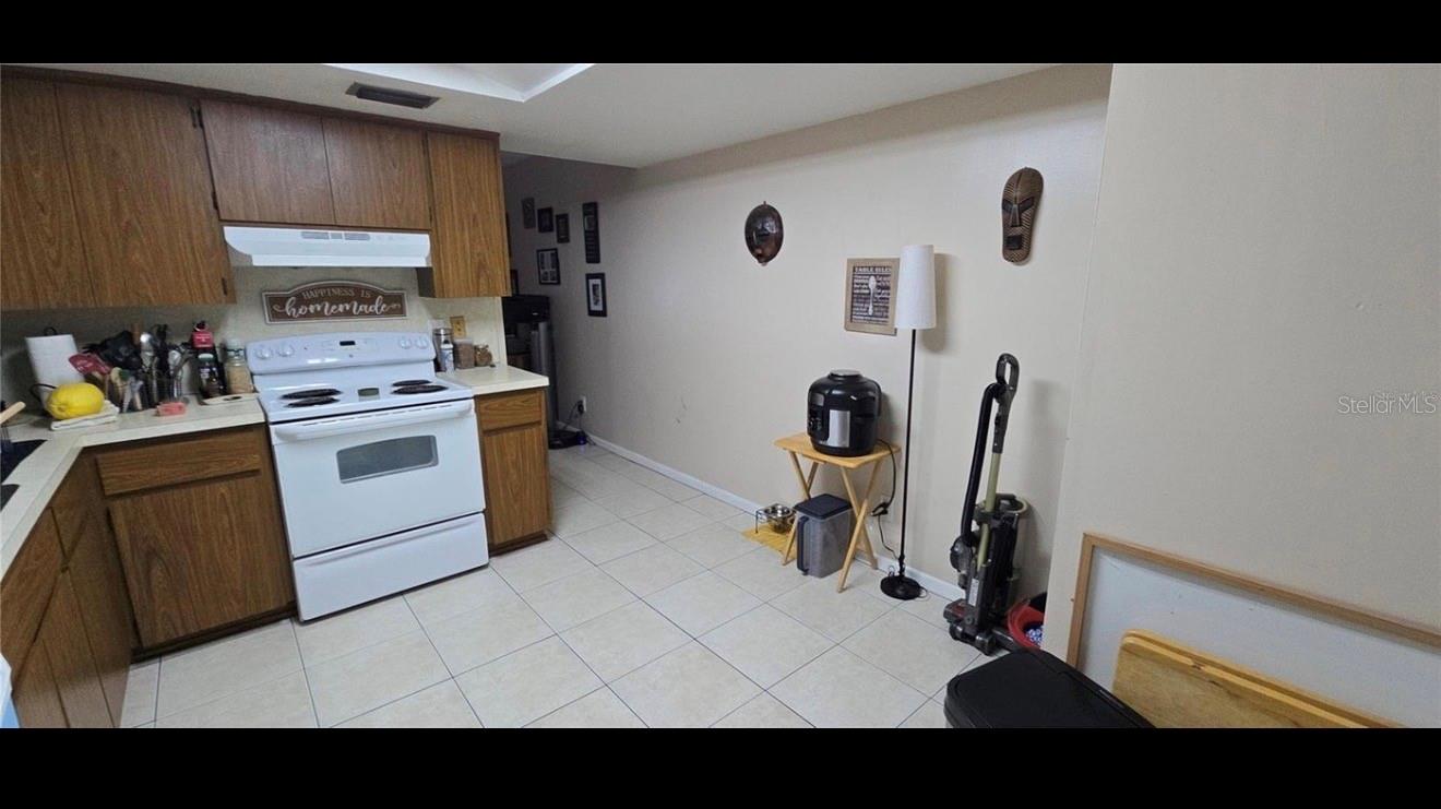 7771 62ND WAY N #B, PINELLAS PARK, FL, 33781