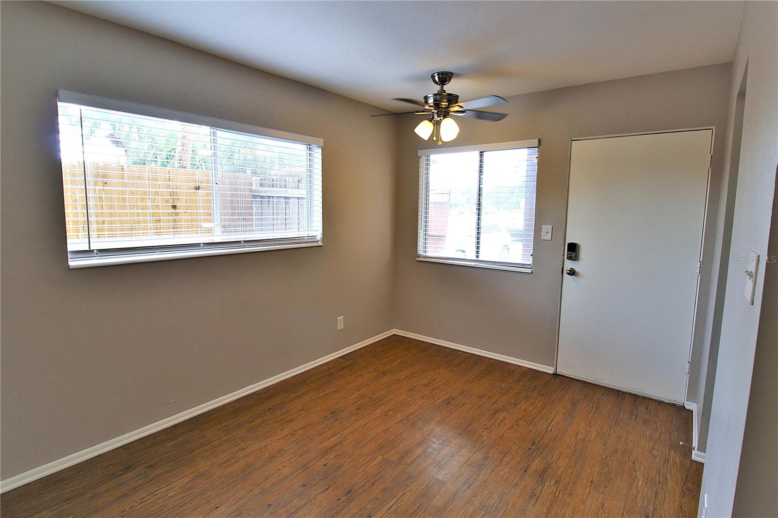 3001 BEE RIDGE RD #124, SARASOTA, FL, 34239