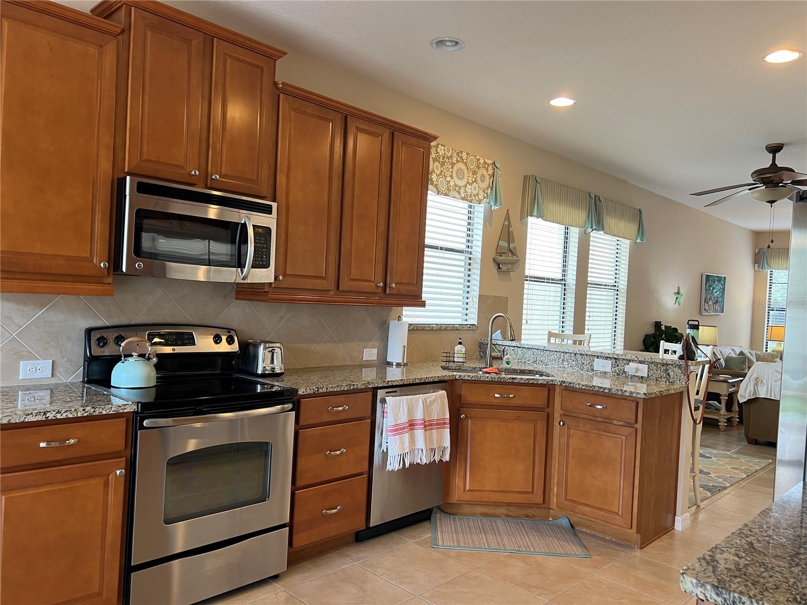 2002 FISHTAIL FERN WAY, OCOEE, FL, 34761