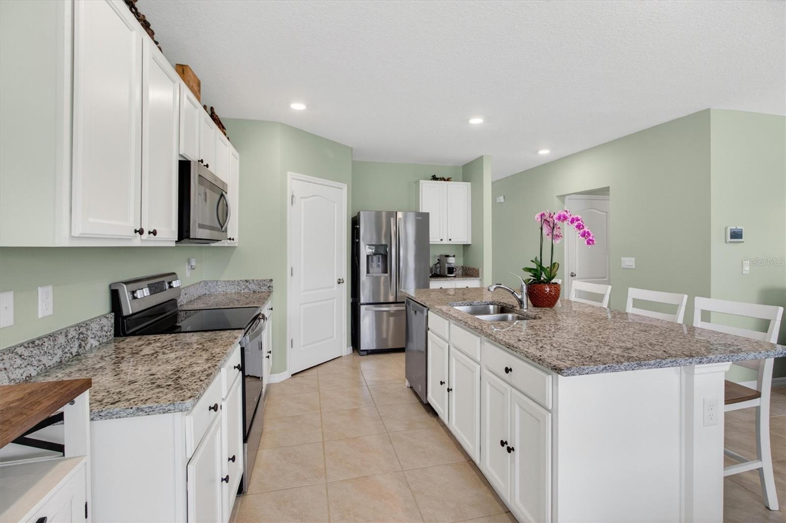11112 AMBER RIDGE DR, ZELLWOOD, FL, 32798