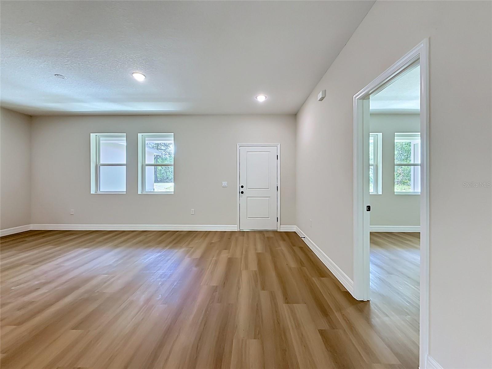 31825 NUTMEG AVE, EUSTIS, FL, 32736