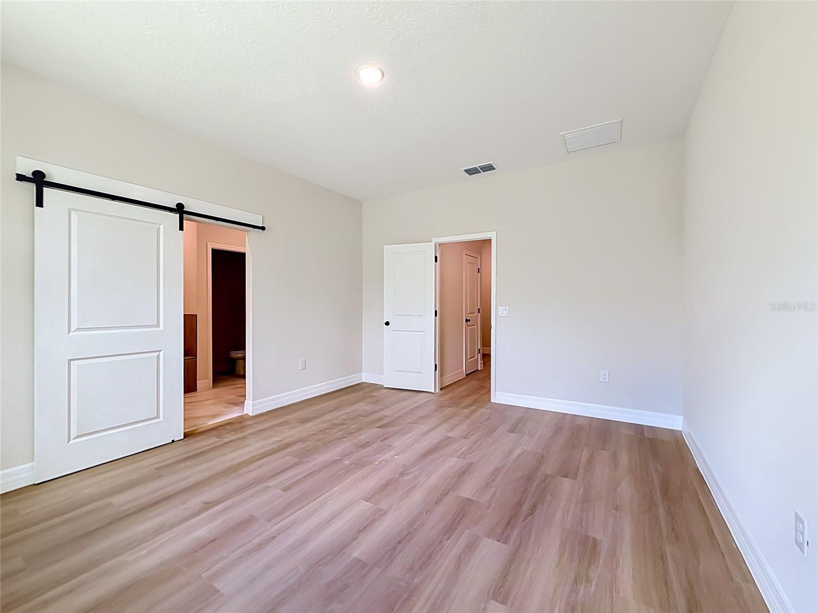 31825 NUTMEG AVE, EUSTIS, FL, 32736