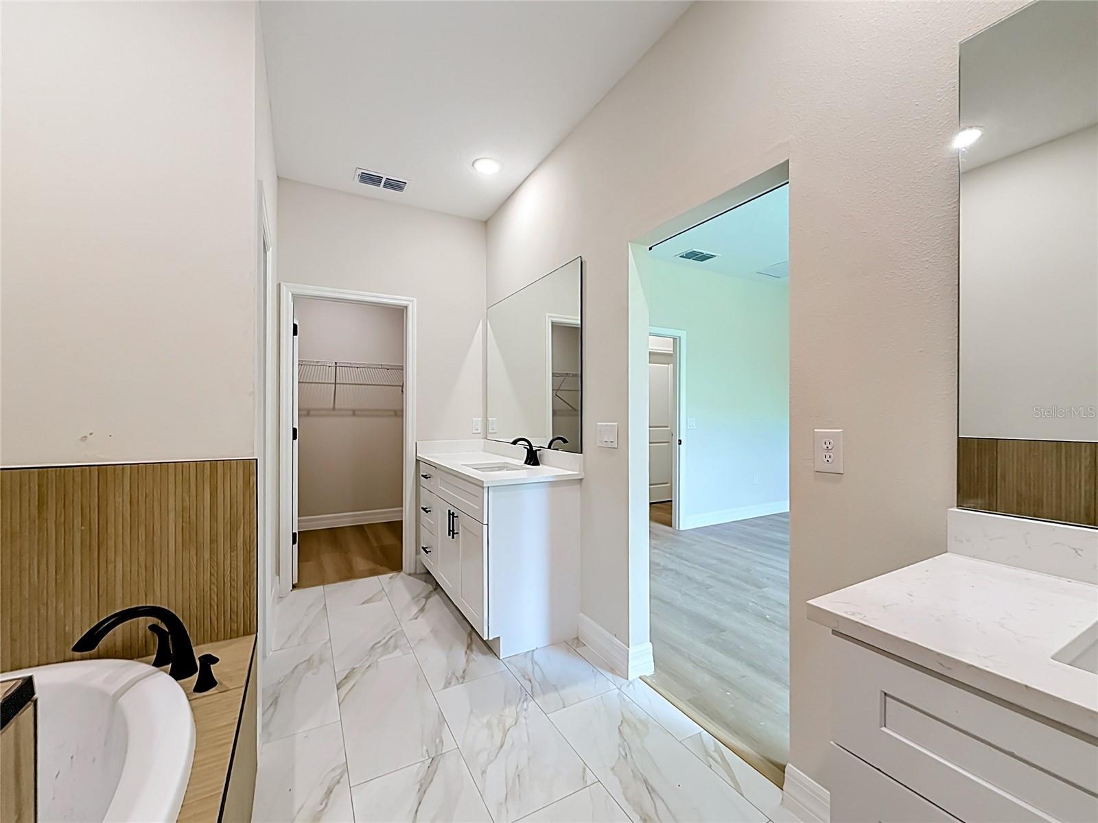 31825 NUTMEG AVE, EUSTIS, FL, 32736