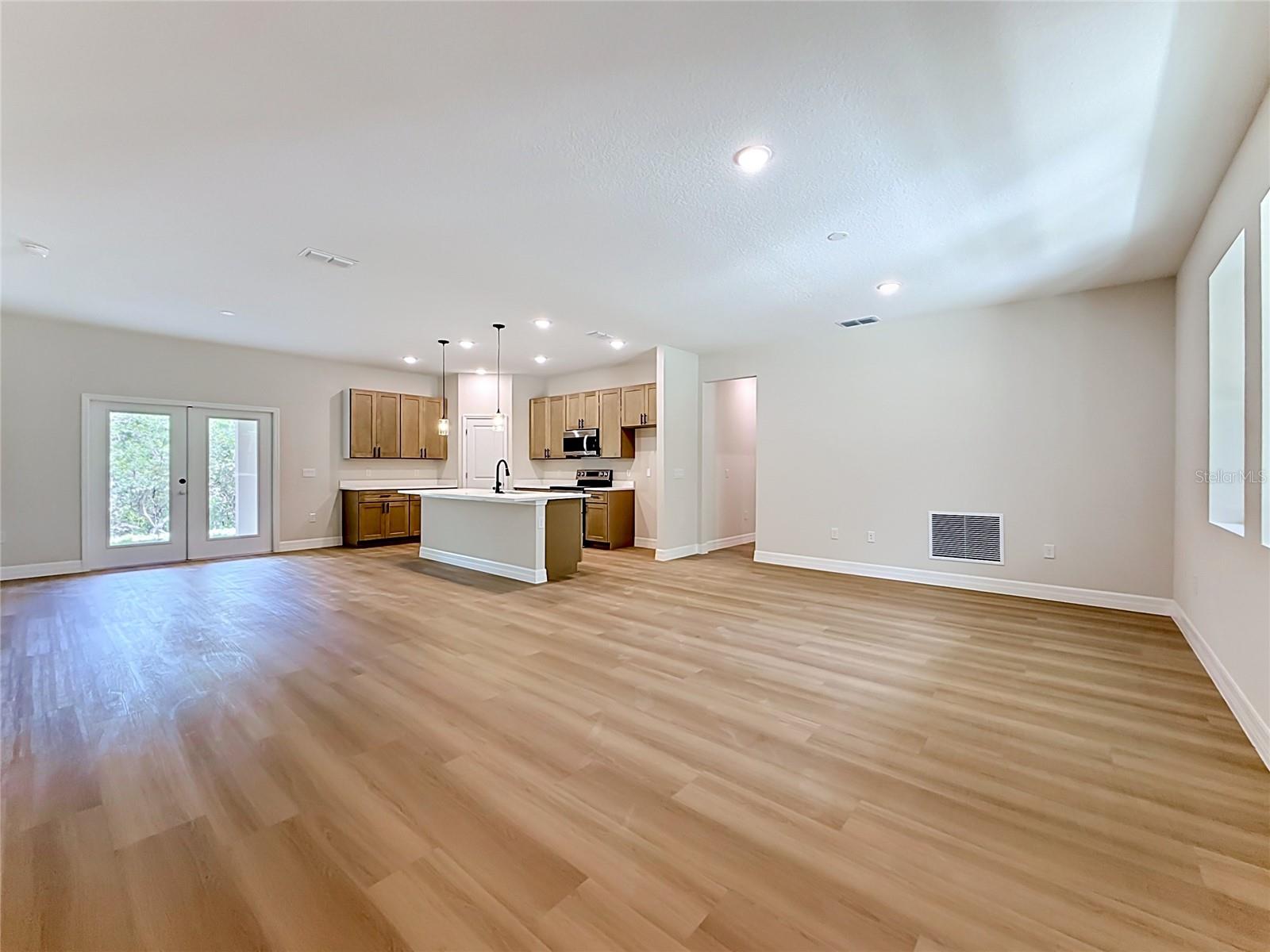31825 NUTMEG AVE, EUSTIS, FL, 32736