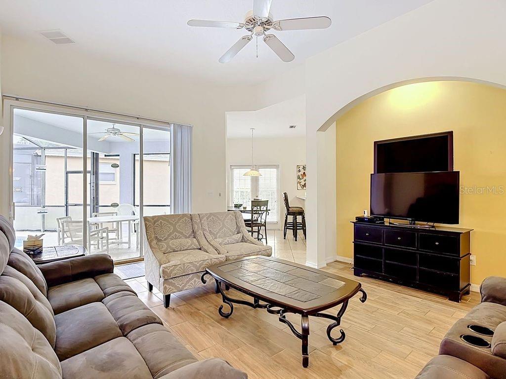 644 MONTARA DR, DAVENPORT, FL, 33897