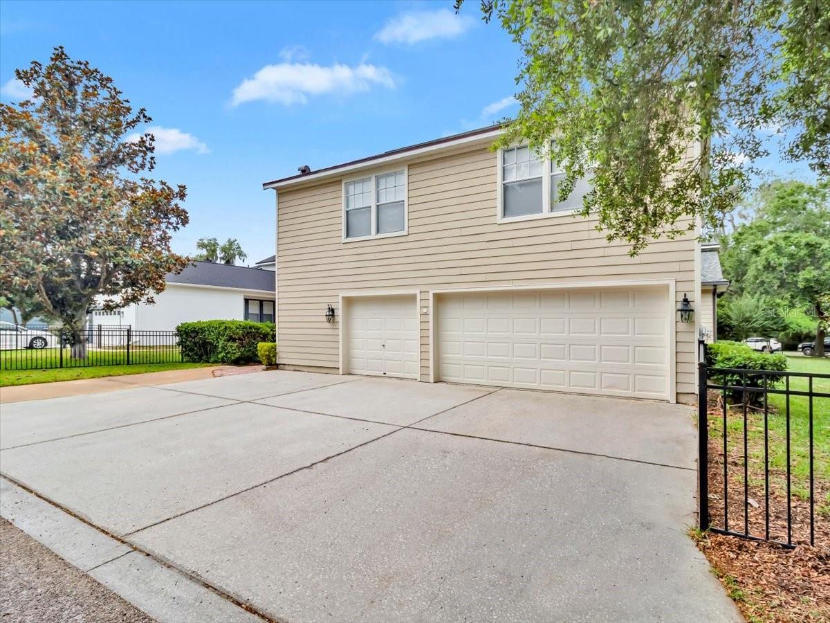 16033 MULBERRYPARK CIR, LITHIA, FL, 33547