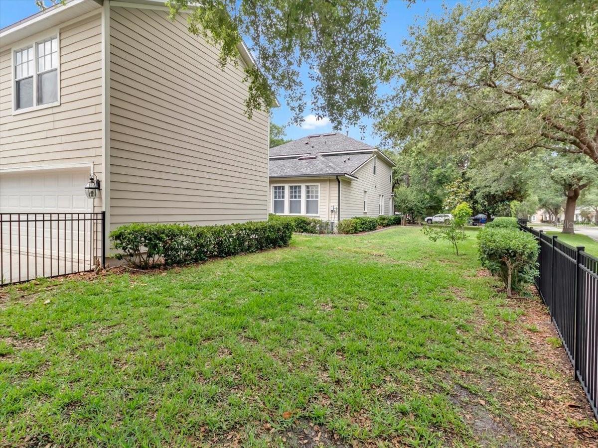 16033 MULBERRYPARK CIR, LITHIA, FL, 33547
