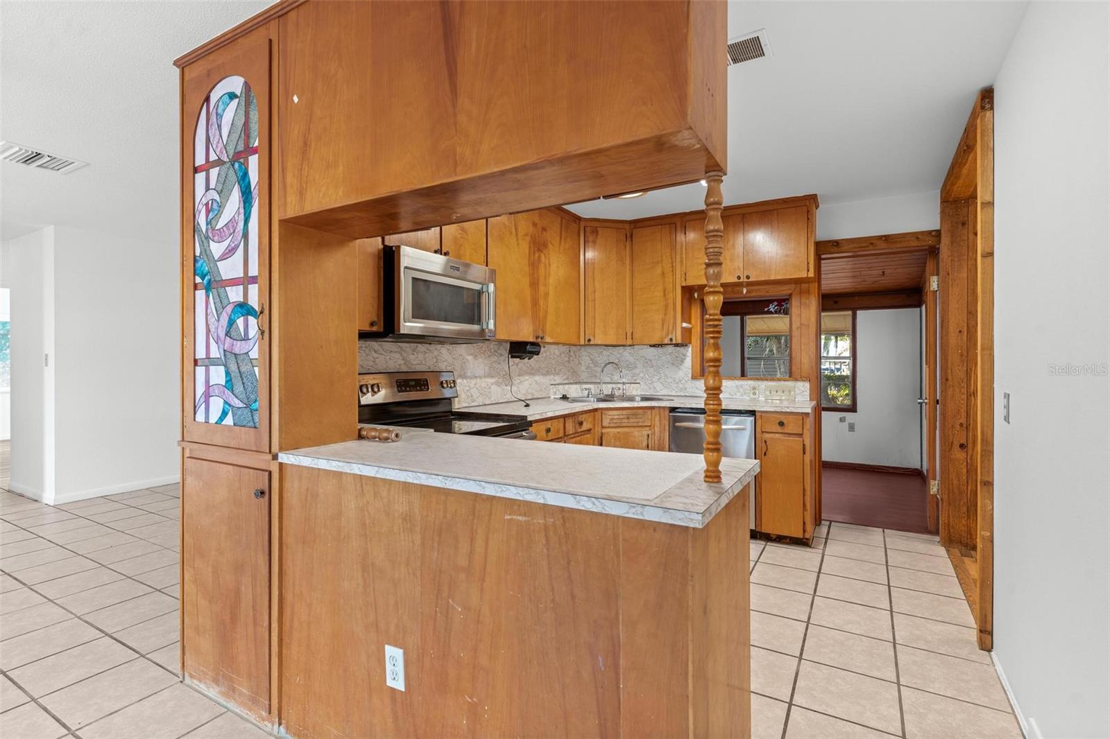 803 CAROL CT, TAVARES, FL, 32778