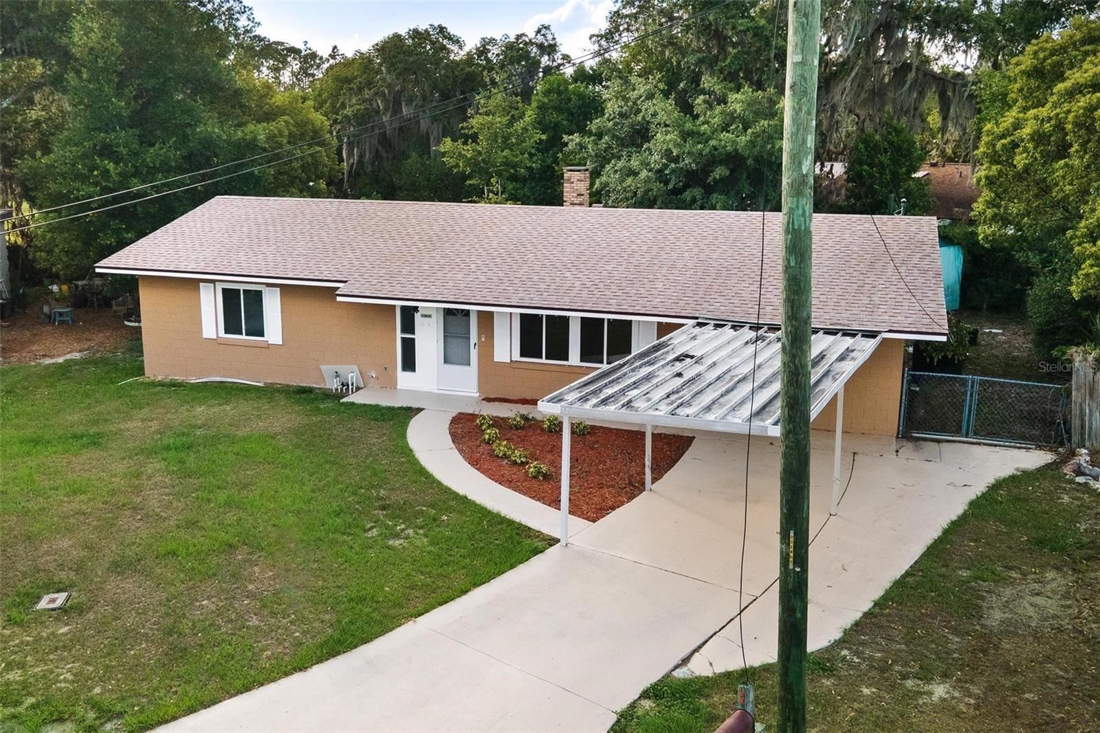 803 CAROL CT, TAVARES, FL, 32778