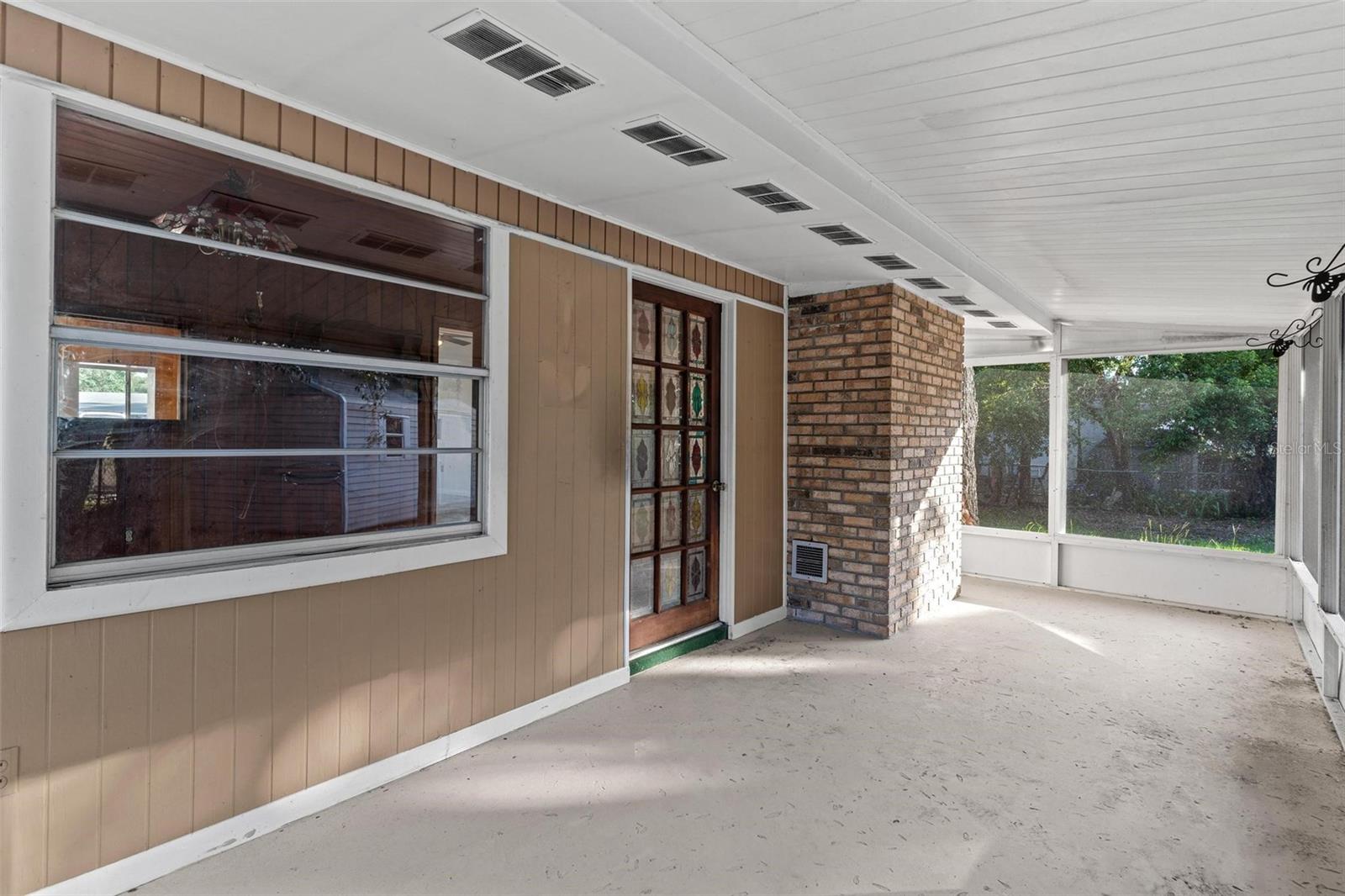 803 CAROL CT, TAVARES, FL, 32778