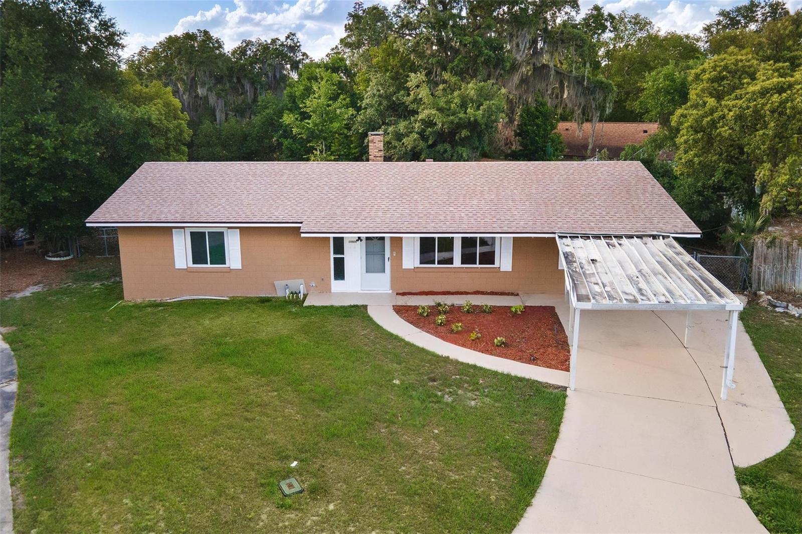 803 CAROL CT, TAVARES, FL, 32778