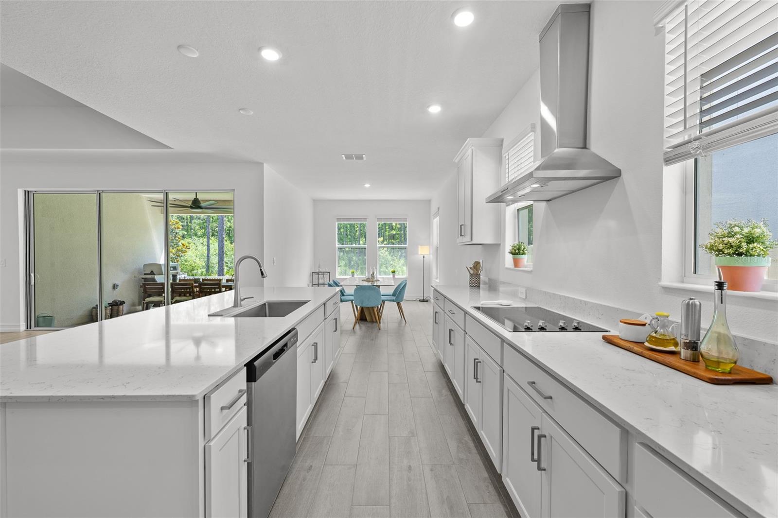 18242 SERENE LAKE LOOP, LUTZ, FL, 33548