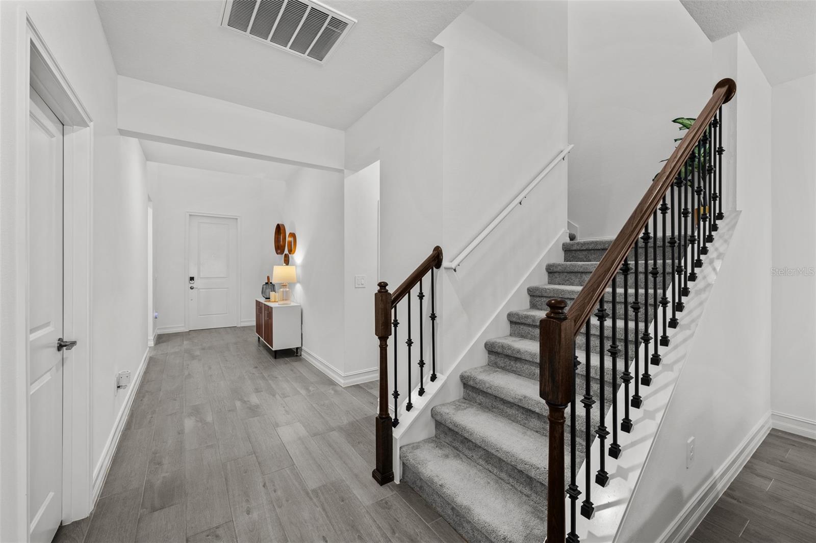 18242 SERENE LAKE LOOP, LUTZ, FL, 33548