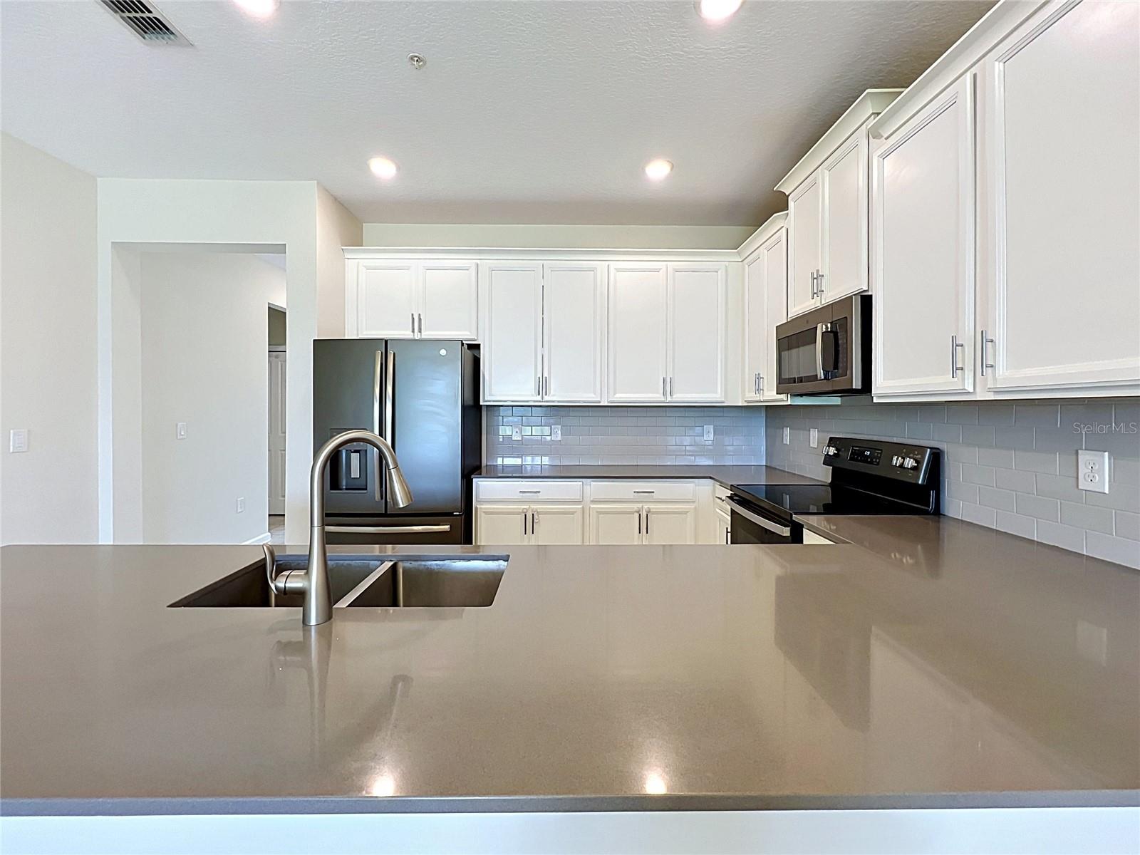 767 OCEAN COURSE AVE #704, DAVENPORT, FL, 33896
