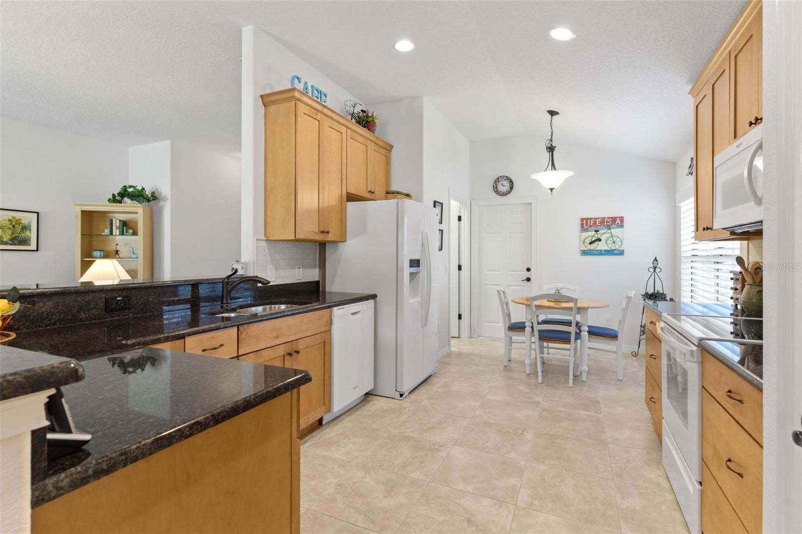 6115 LANDINGS BLVD, LADY LAKE, FL, 32159