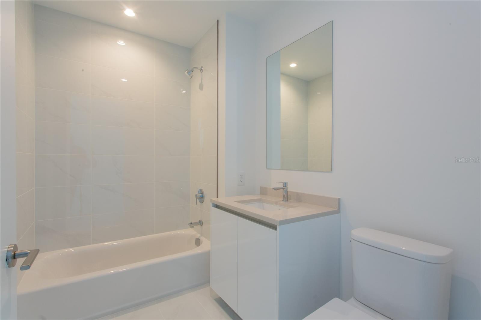 400 CENTRAL AVE #2601, ST PETERSBURG, FL, 33701