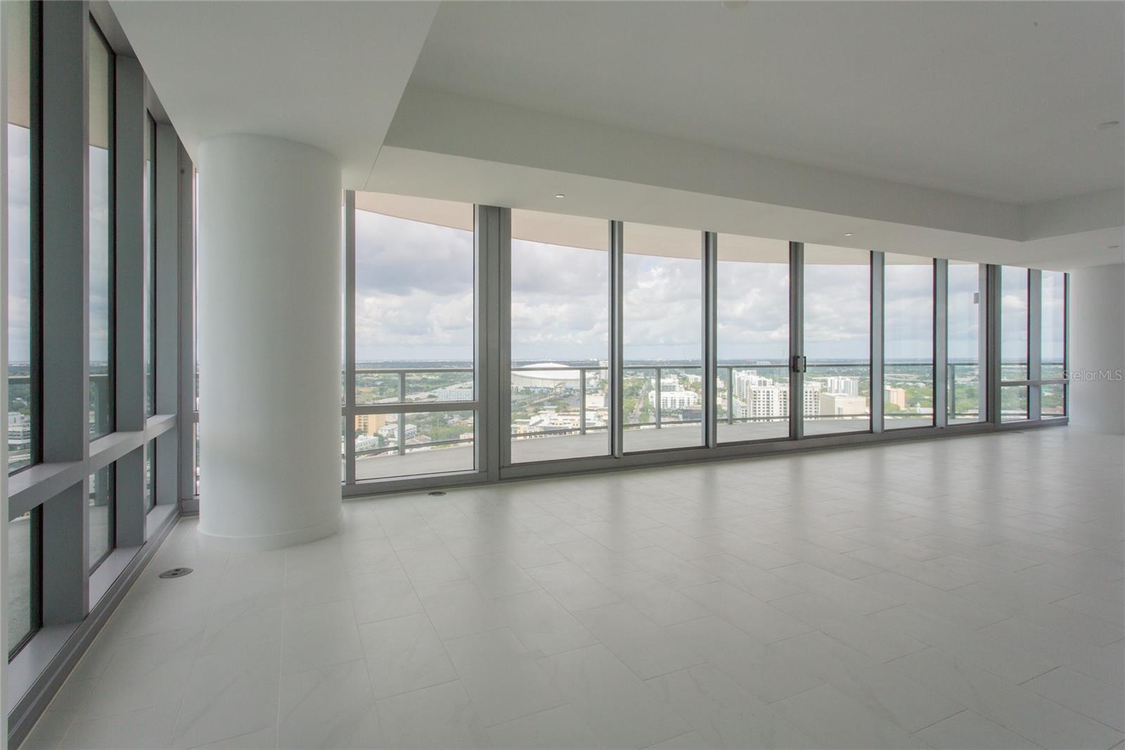 400 CENTRAL AVE #2601, ST PETERSBURG, FL, 33701