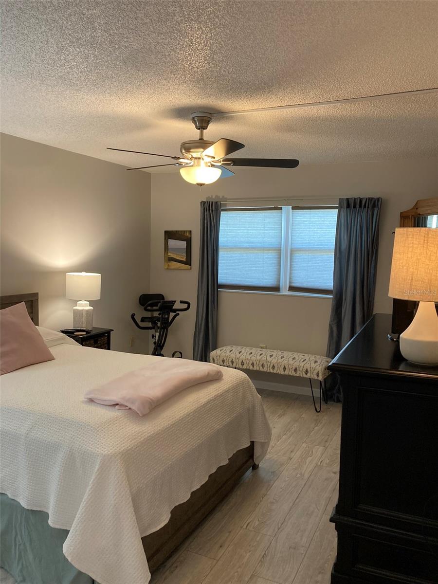 5725 80TH ST N #404, ST PETERSBURG, FL, 33709