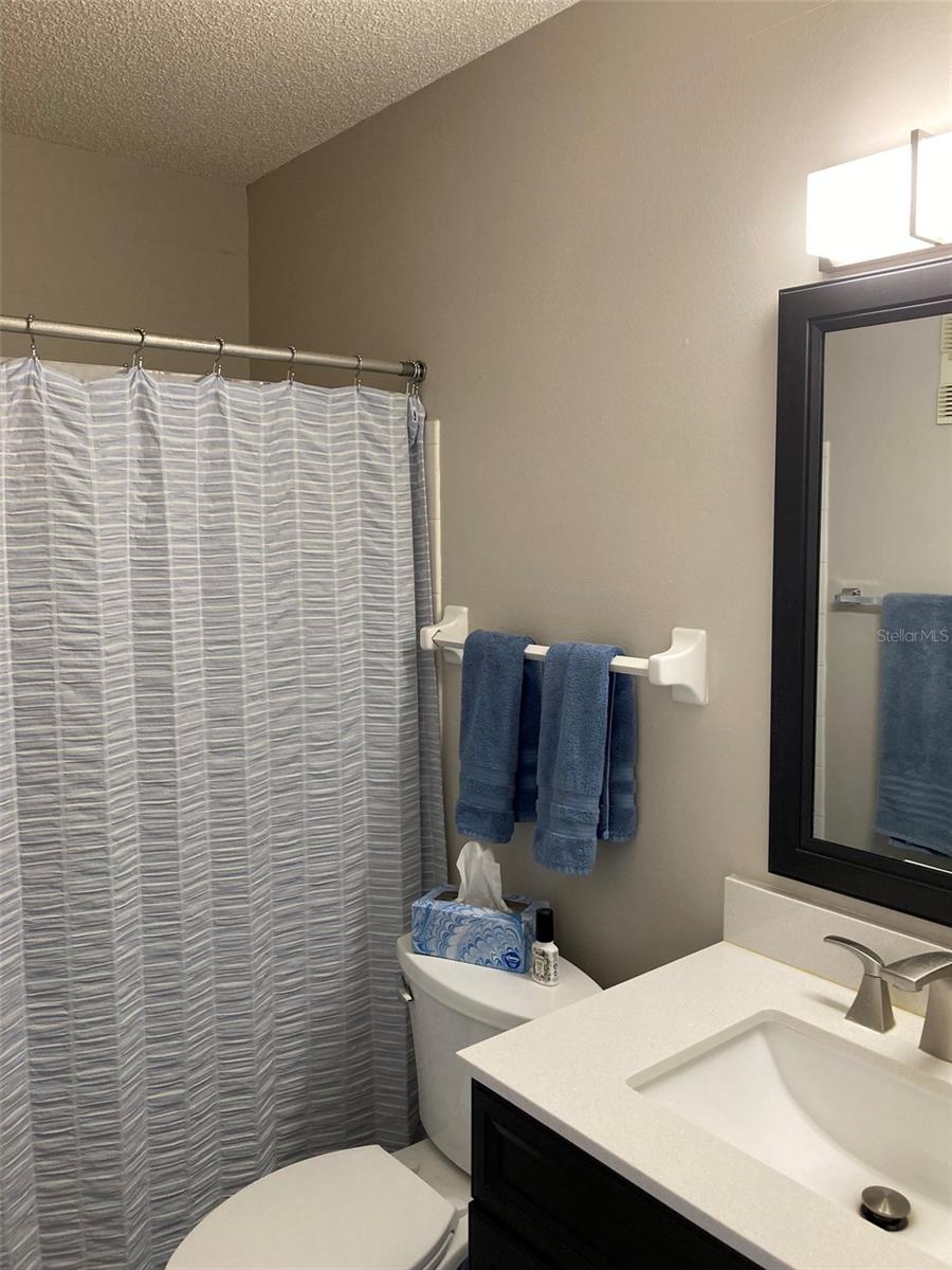 5725 80TH ST N #404, ST PETERSBURG, FL, 33709
