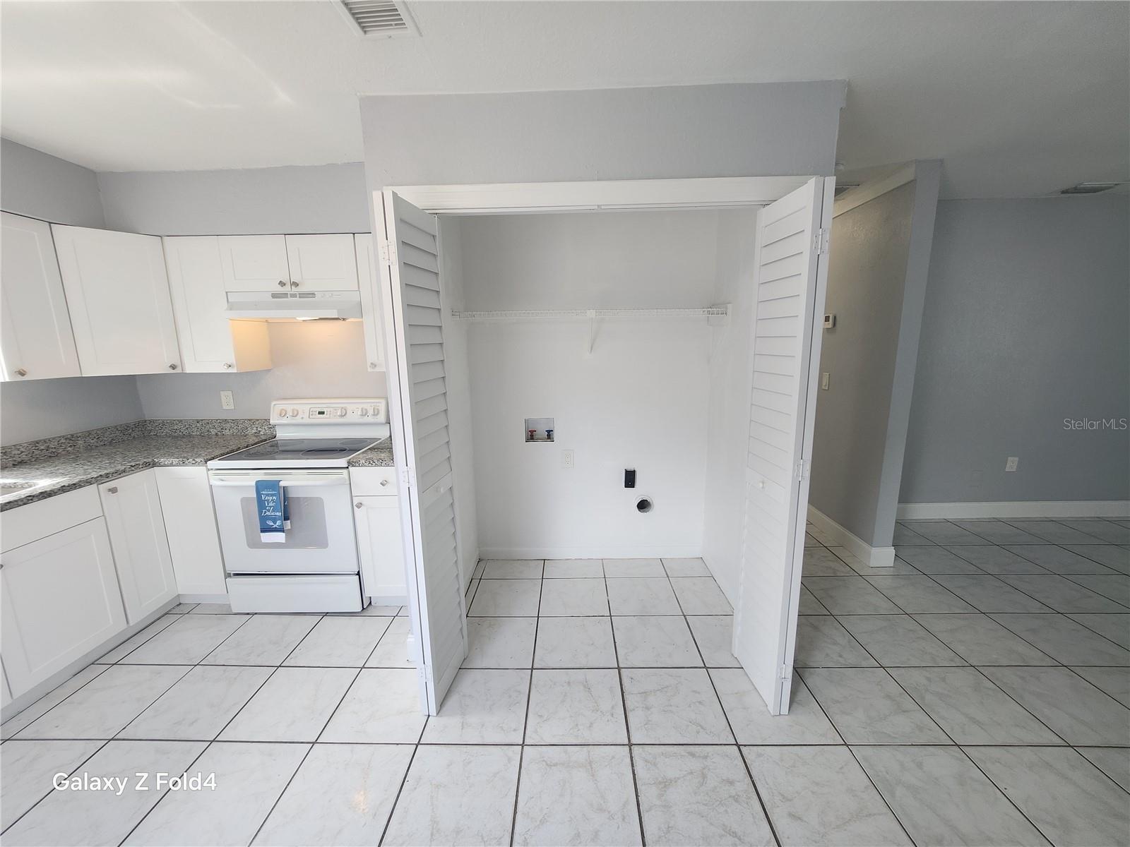 5706 N LINCOLN AVE #C, TAMPA, FL, 33614