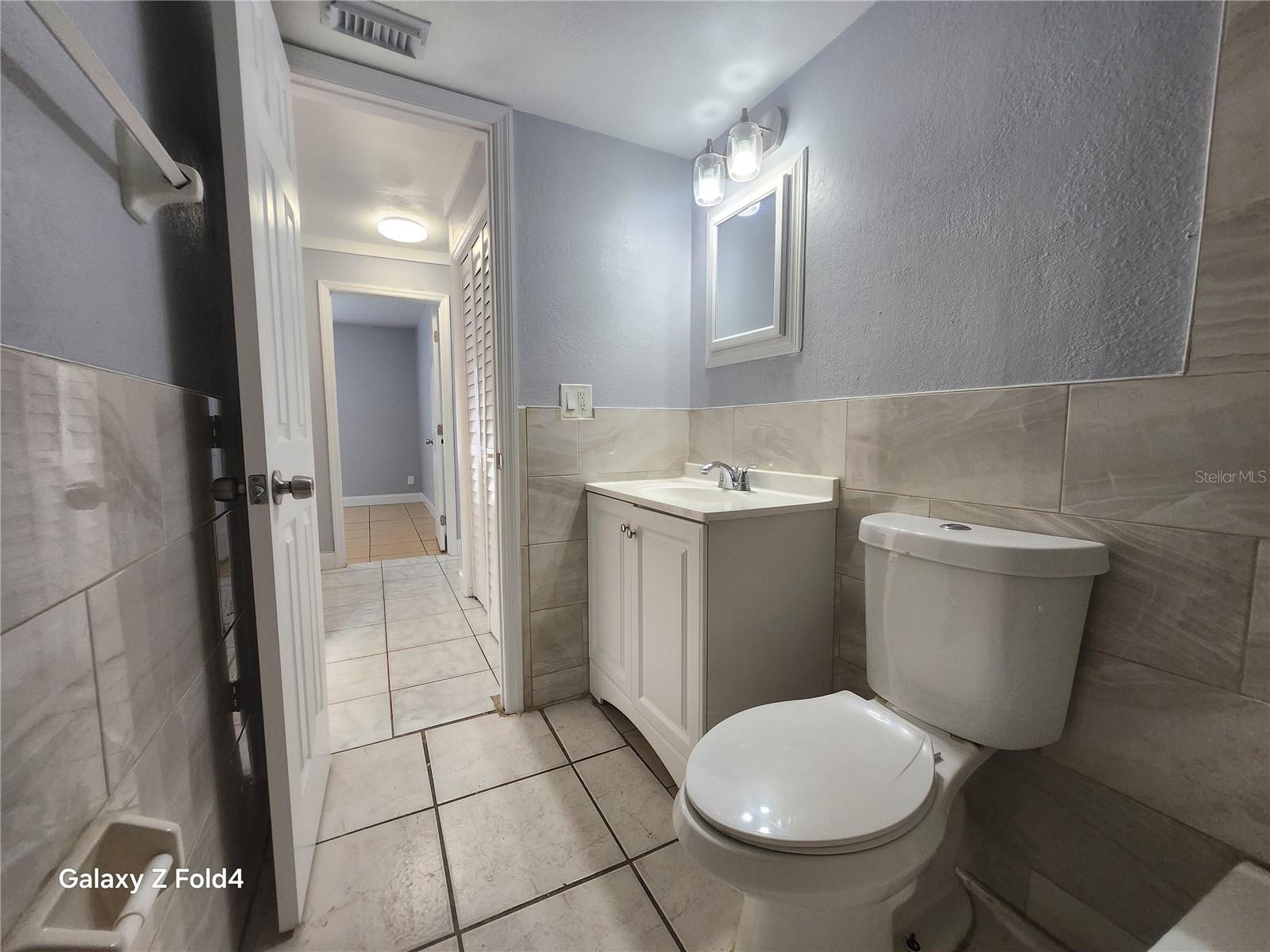 5706 N LINCOLN AVE #C, TAMPA, FL, 33614