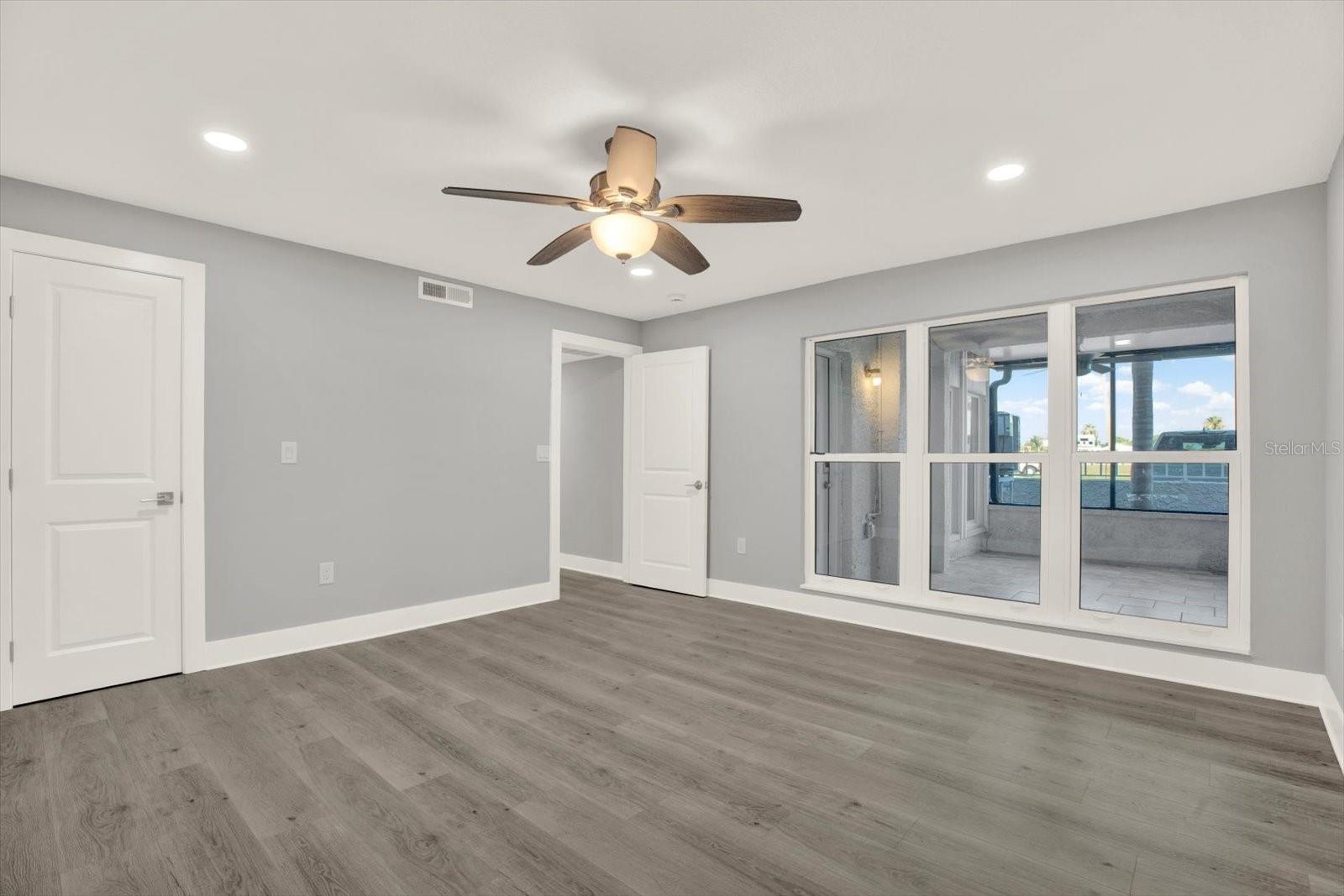 337 REX PL #A, MADEIRA BEACH, FL, 33708