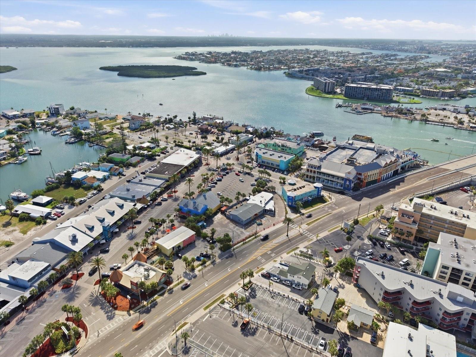 337 REX PL #A, MADEIRA BEACH, FL, 33708