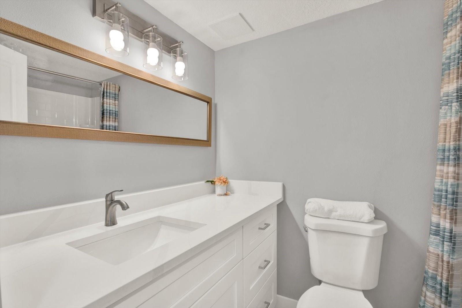 337 REX PL #A, MADEIRA BEACH, FL, 33708