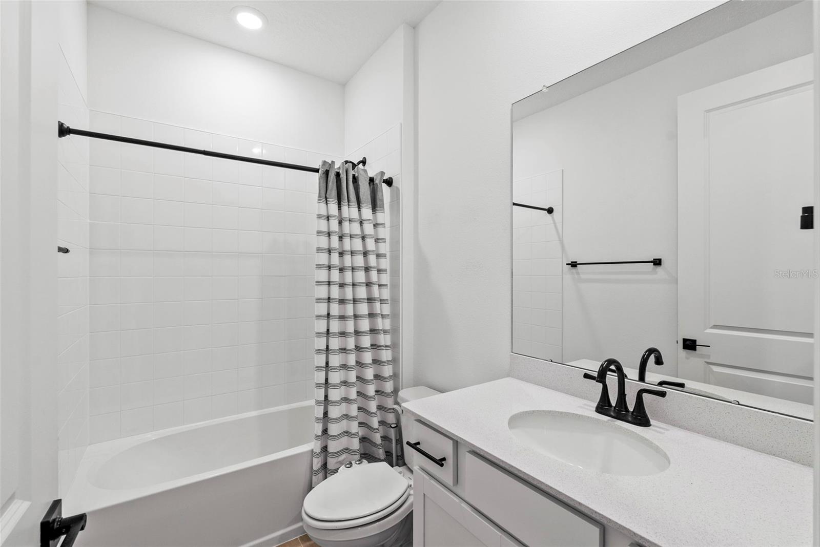 6026 JENSEN VIEW AVE, APOLLO BEACH, FL, 33572