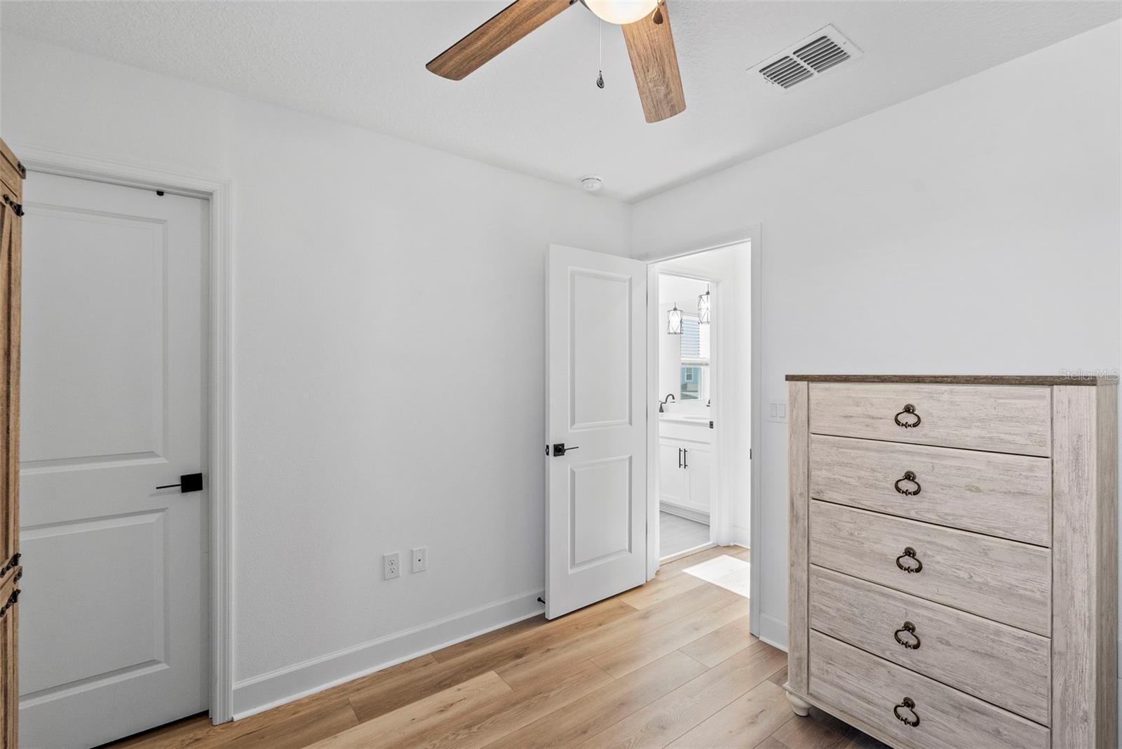 6026 JENSEN VIEW AVE, APOLLO BEACH, FL, 33572