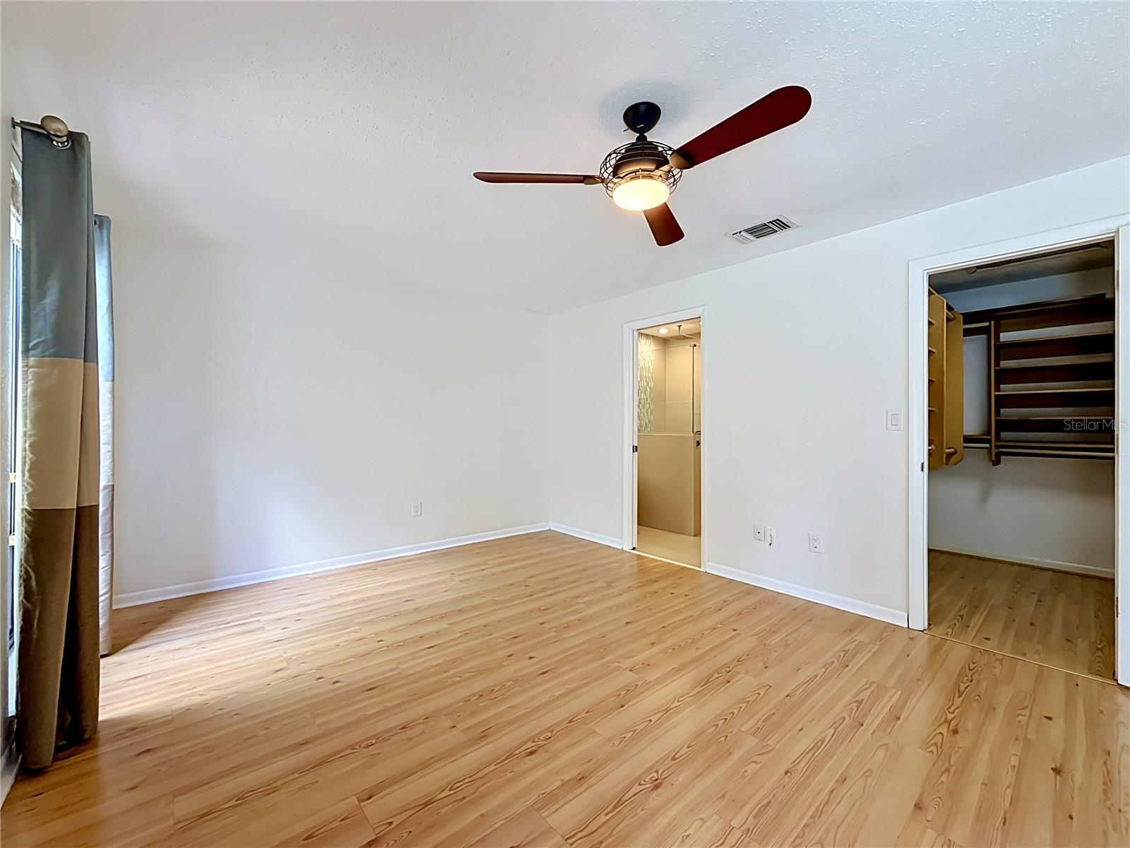 2065 BRADY DR, DUNEDIN, FL, 34698