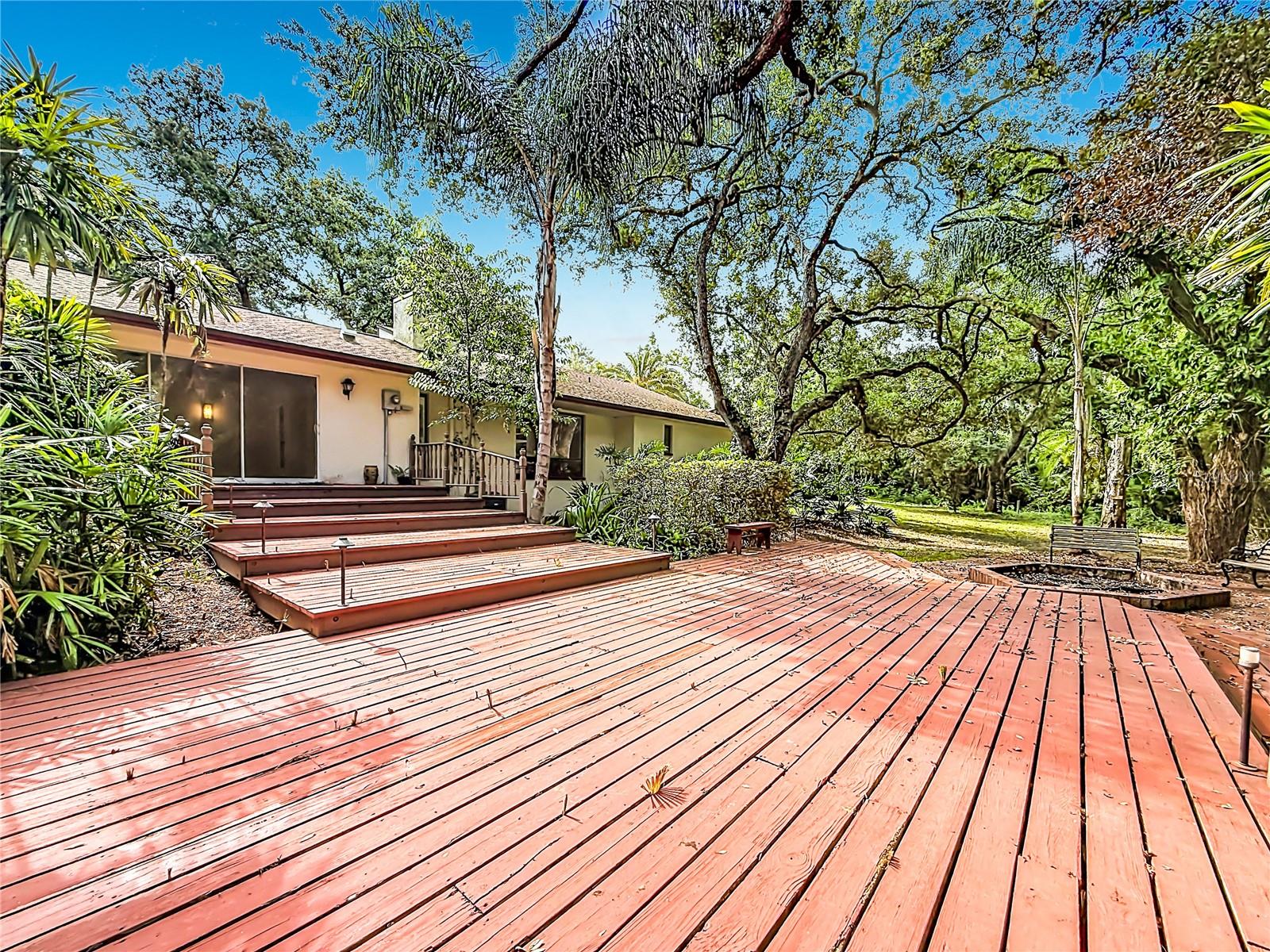 2065 BRADY DR, DUNEDIN, FL, 34698