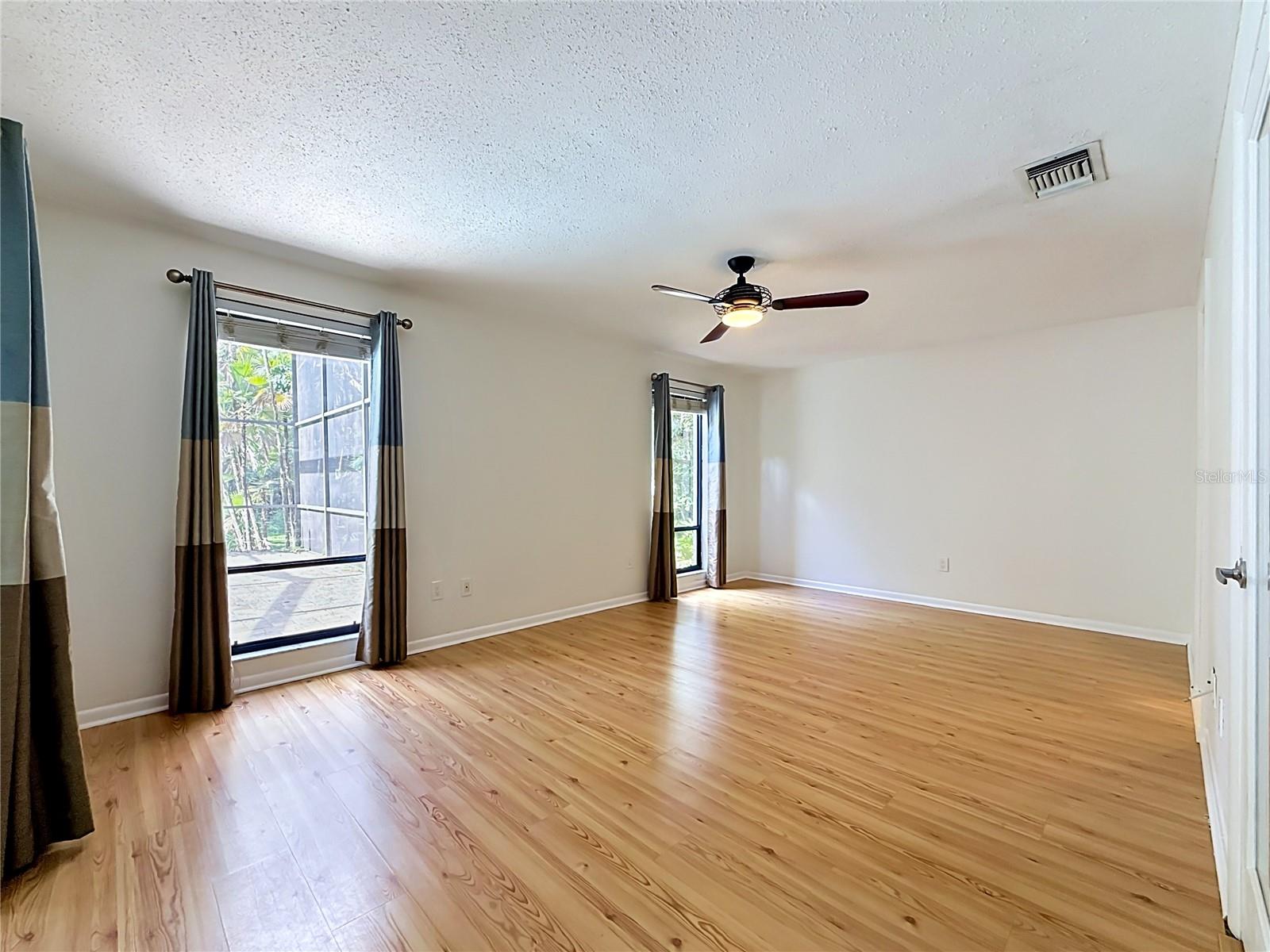 2065 BRADY DR, DUNEDIN, FL, 34698