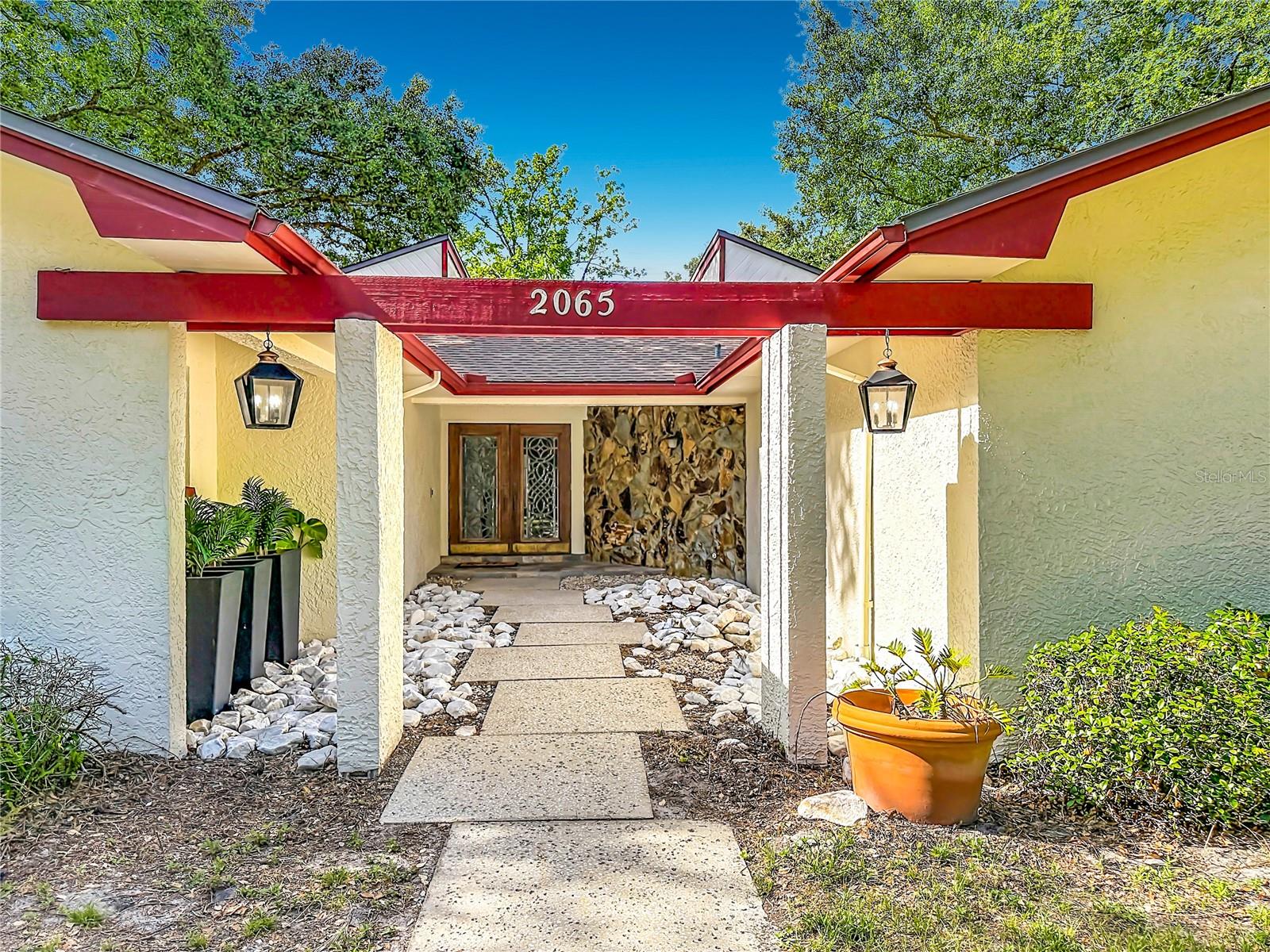 2065 BRADY DR, DUNEDIN, FL, 34698