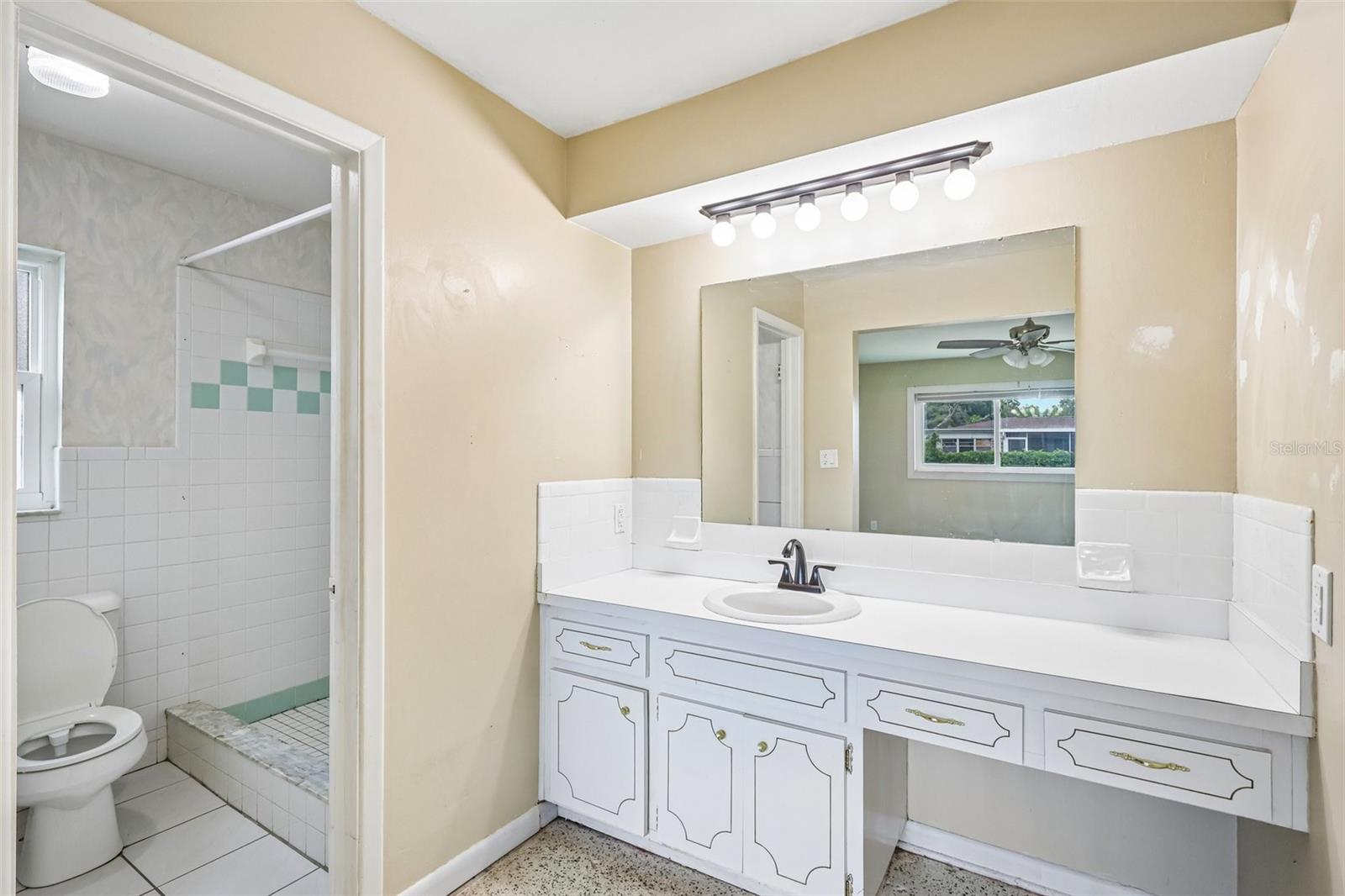 1607 LARK LN, BRANDON, FL, 33510