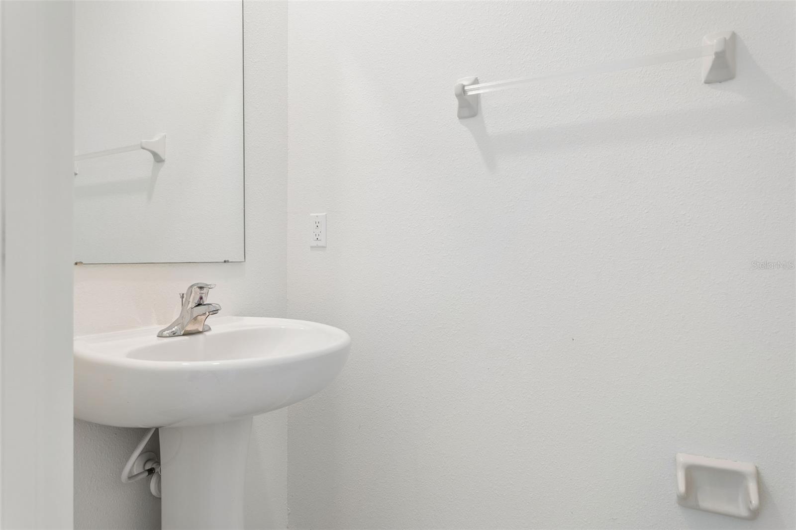 11000 RADIANT SHORE LOOP, SAN ANTONIO, FL, 33576