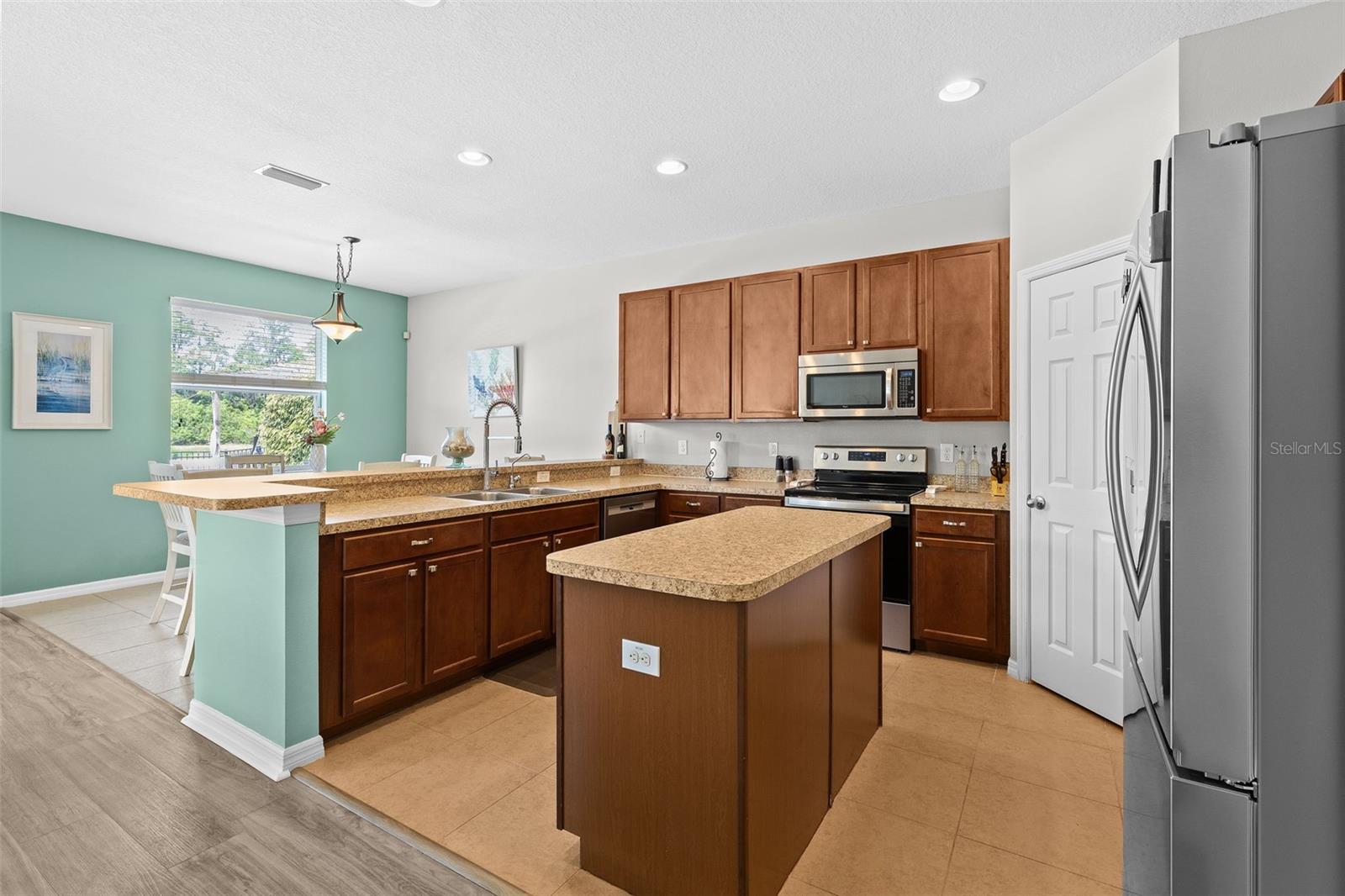 5521 SHASTA DAISY PL, LAND O LAKES, FL, 34639
