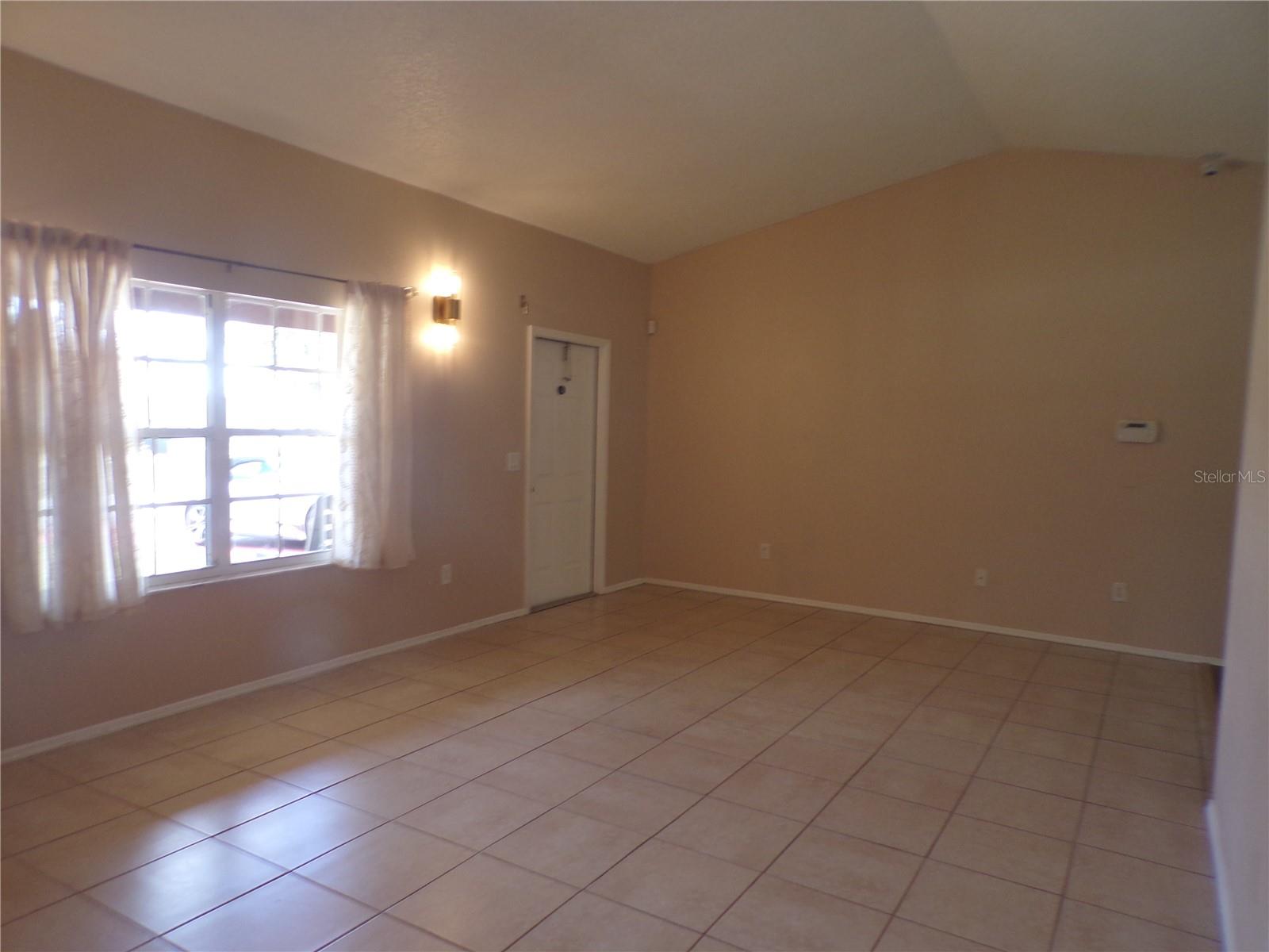 18407 AVON AVE, PORT CHARLOTTE, FL, 33948