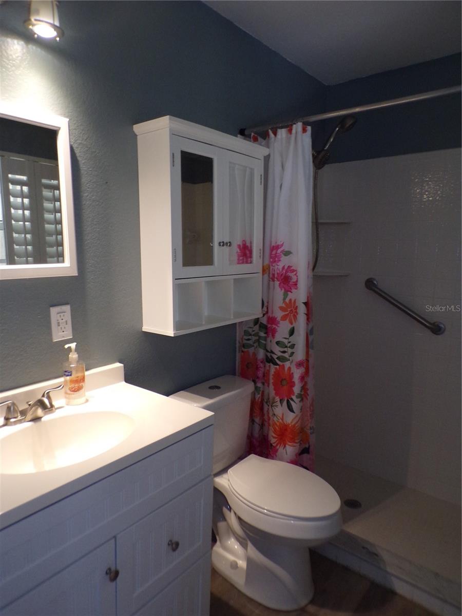 18407 AVON AVE, PORT CHARLOTTE, FL, 33948