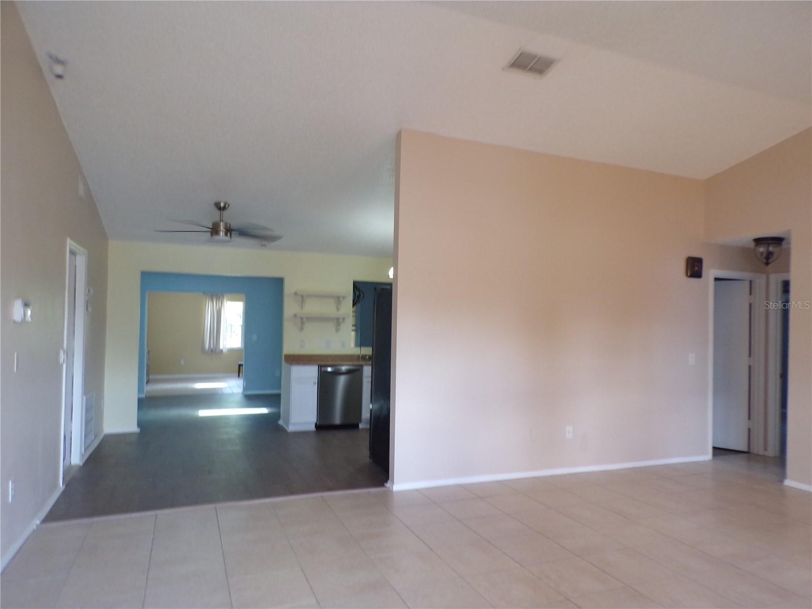 18407 AVON AVE, PORT CHARLOTTE, FL, 33948