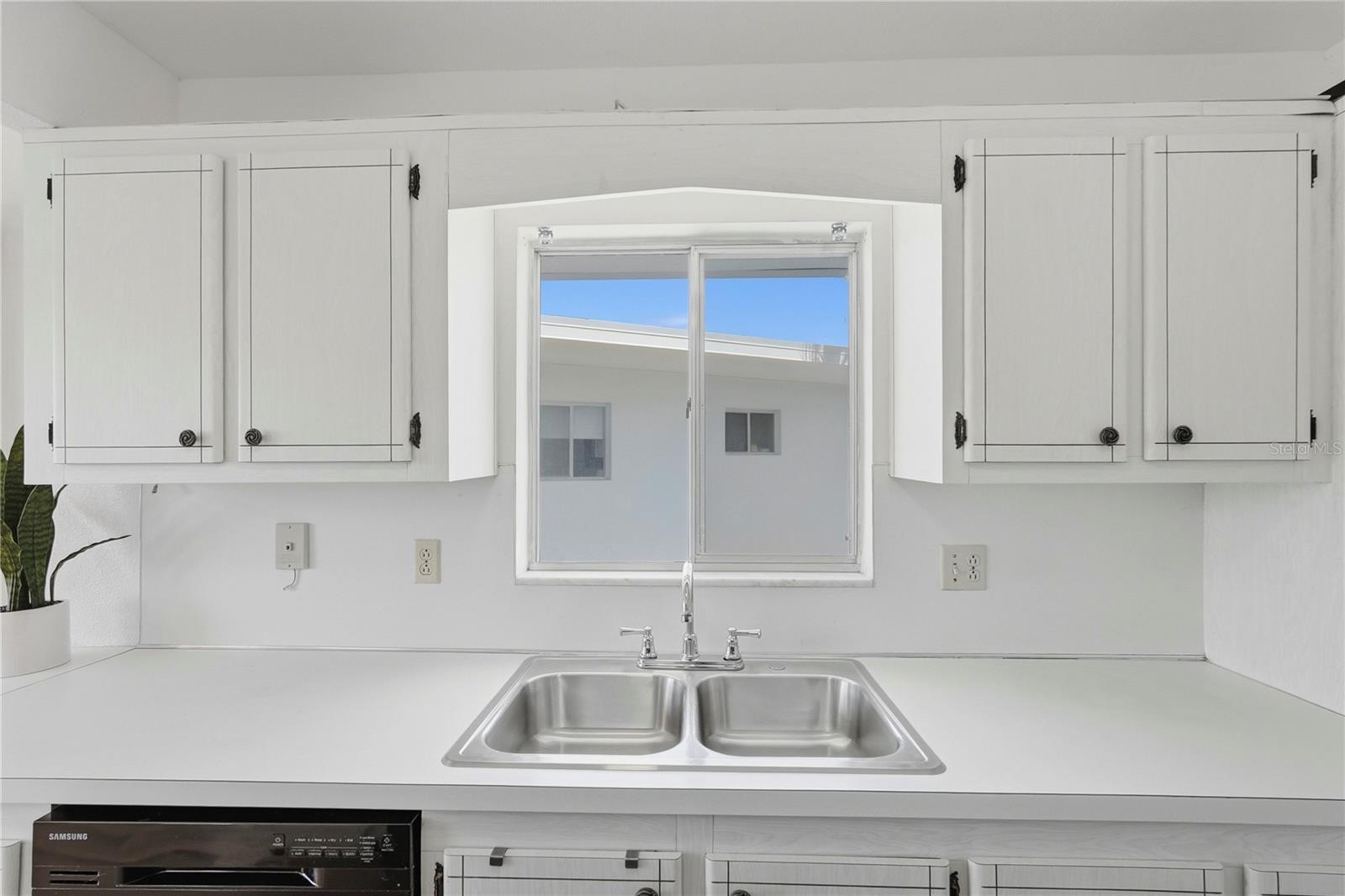11201 80TH AVE N #302, SEMINOLE, FL, 33772