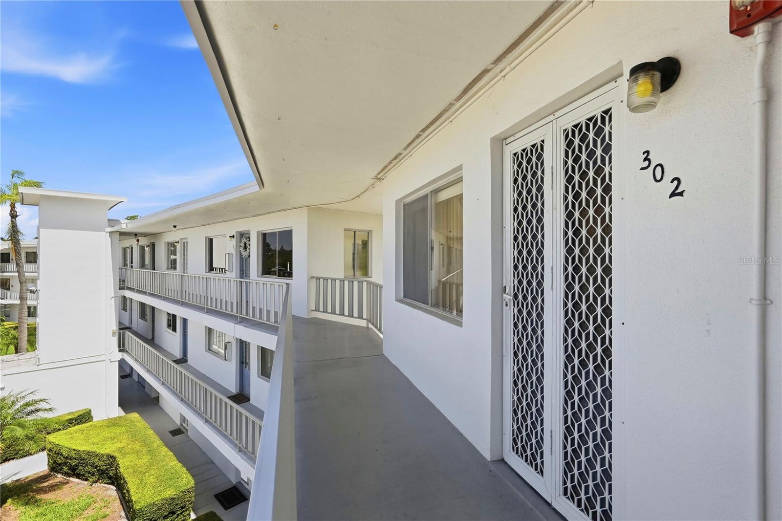 11201 80TH AVE N #302, SEMINOLE, FL, 33772
