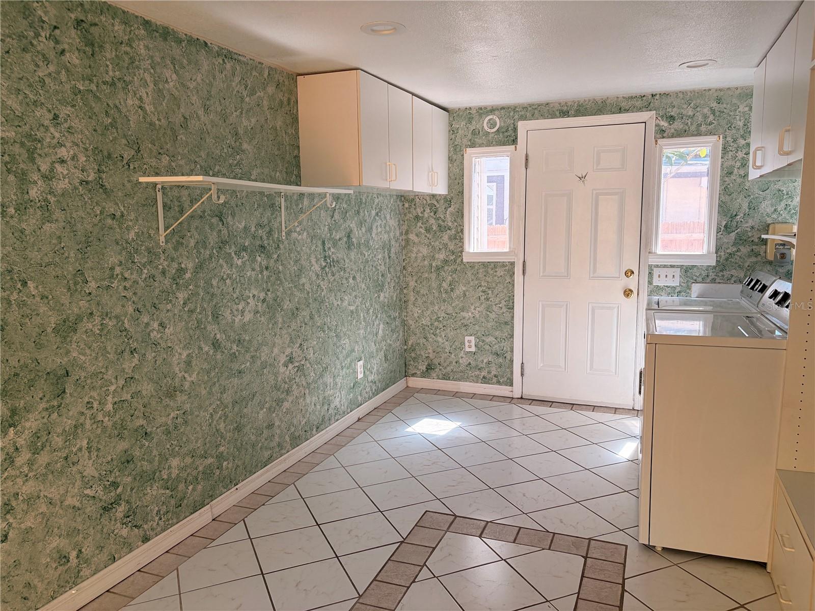 3620 BURLINGTON AVE N, ST PETERSBURG, FL, 33713