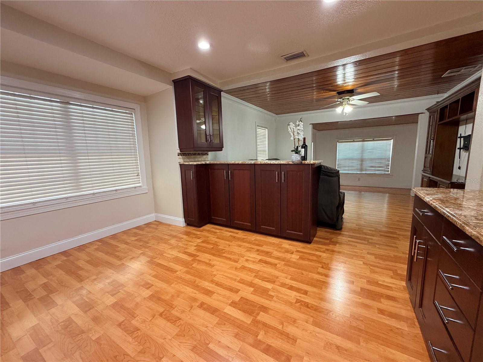 3620 BURLINGTON AVE N, ST PETERSBURG, FL, 33713