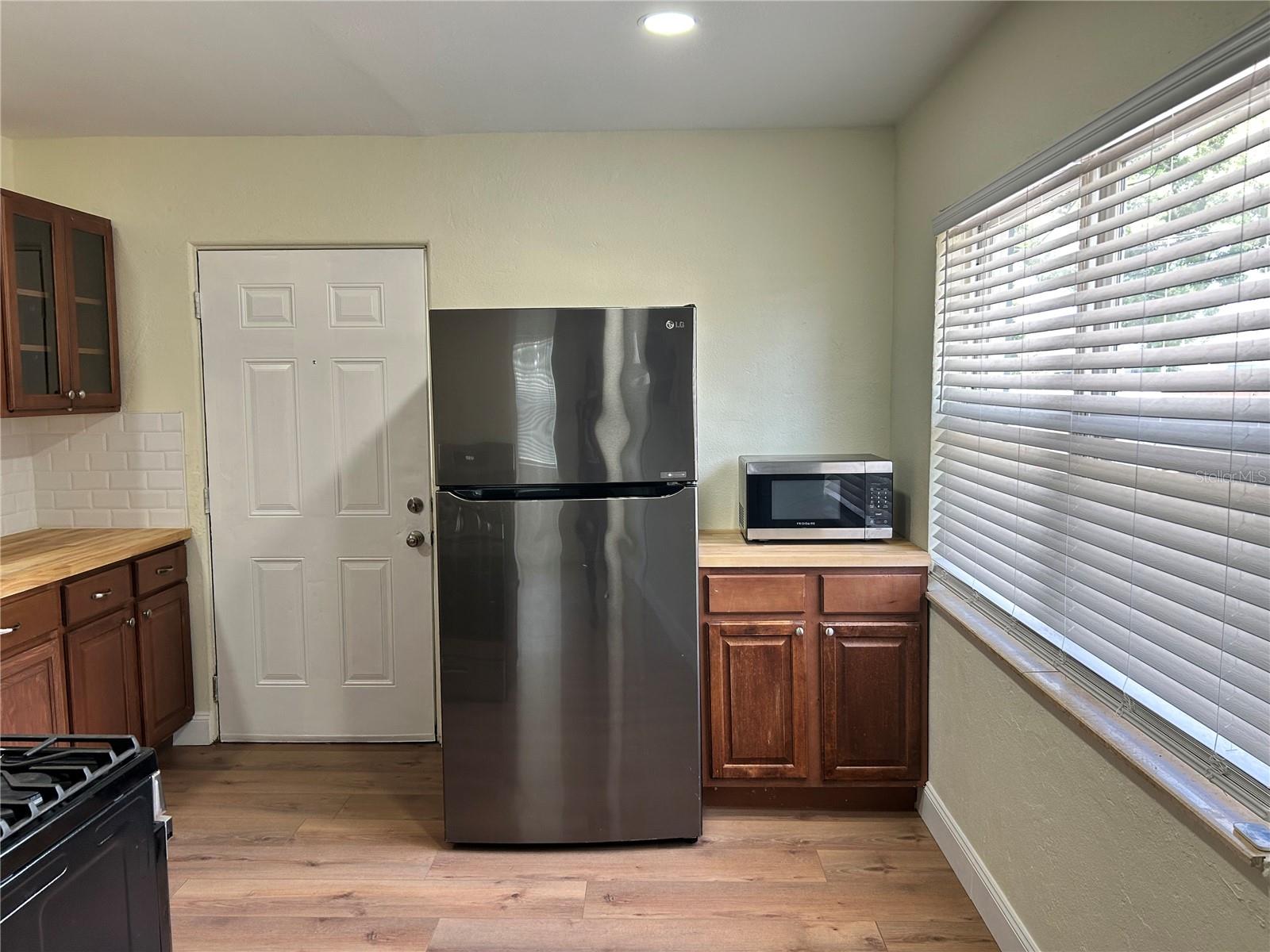 827 40TH ST S, ST PETERSBURG, FL, 33711