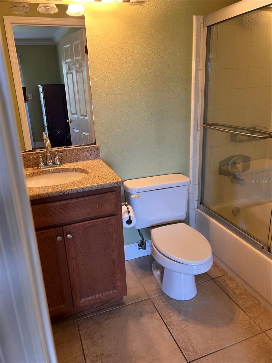 4005 CROCKERS LAKE BLVD #24, SARASOTA, FL, 34238