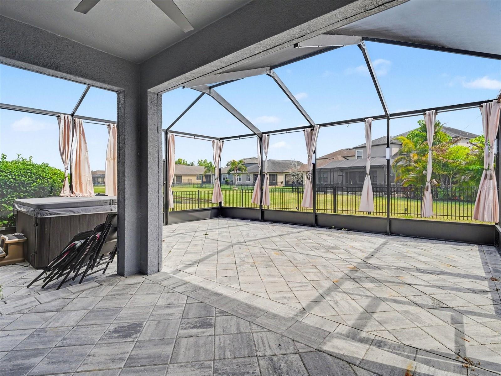 10025 IVORY DR, SUN CITY CENTER, FL, 33573